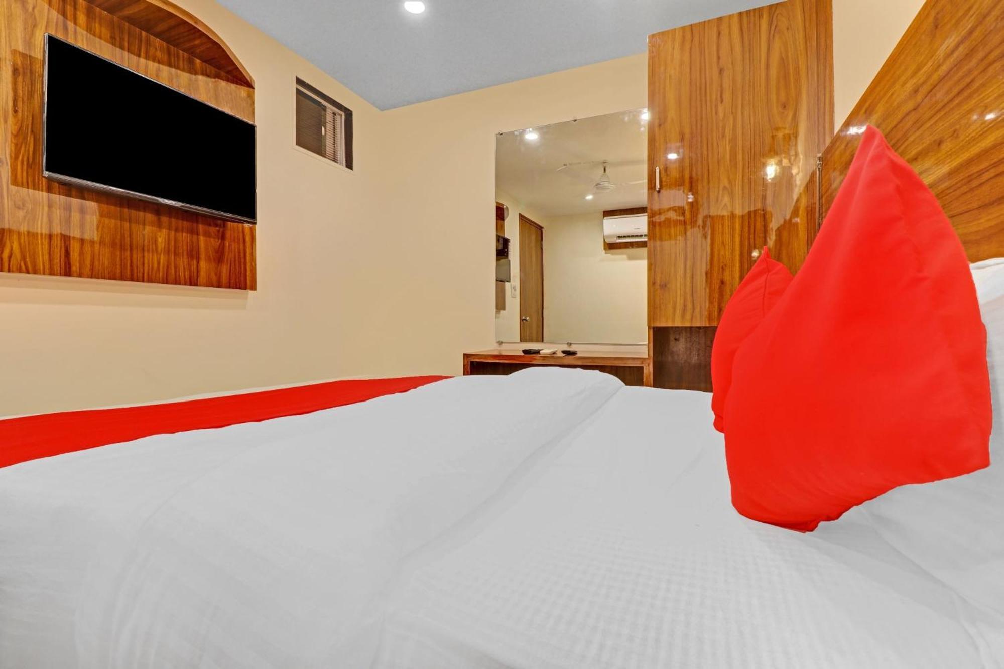Hotel O Royal Park مومباي المظهر الخارجي الصورة